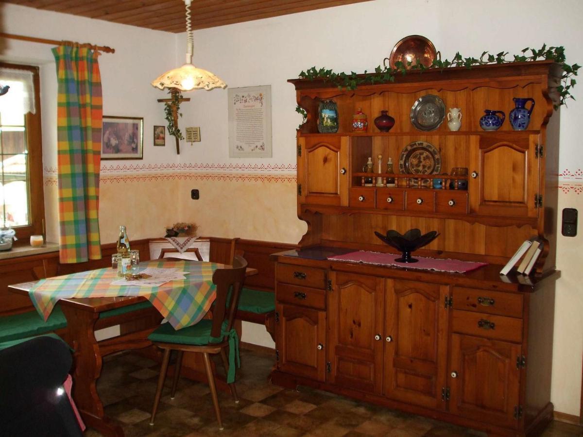 Weissenhof | Chiemgau Karte Villa Rottau Стая снимка